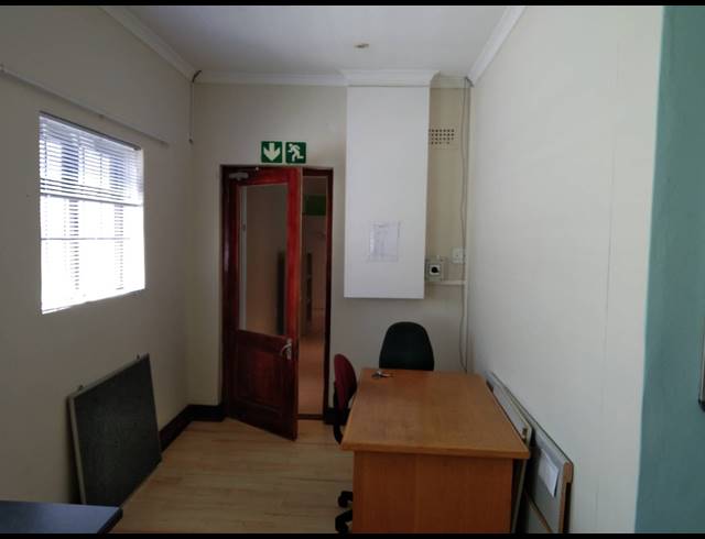 250M² TRAINING FACILITY FOR SALE IN PLUMSTEAD
